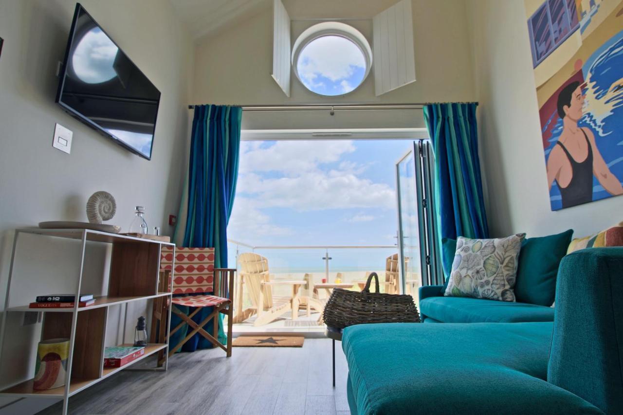 Beach Hut Suites Bognor Regis Exterior photo