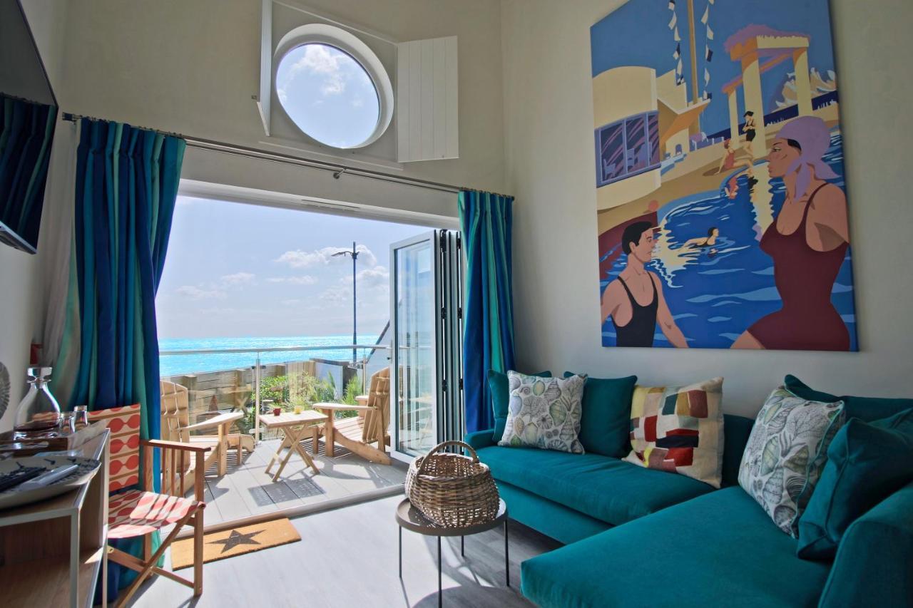 Beach Hut Suites Bognor Regis Exterior photo